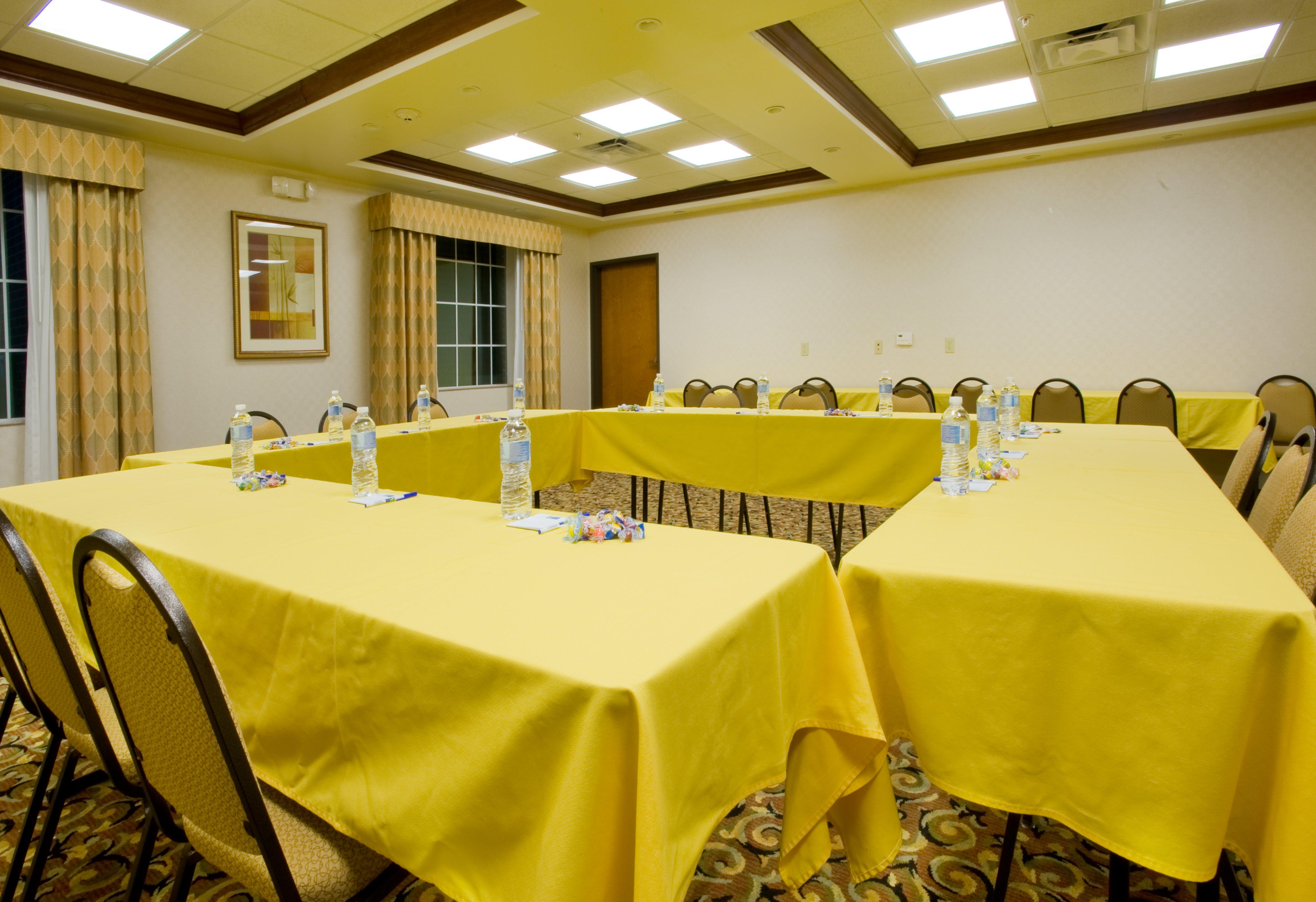 Holiday Inn Express Hotel & Suites Levelland By Ihg Экстерьер фото